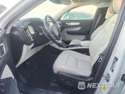Zdjęcie 7 z 12 samochodu: 2021 VOLVO XC40 T5 MOMENTUM VIN:YV4162UK4M2399142 - miniatura