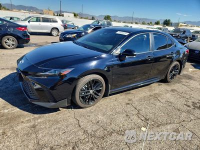 2025 TOYOTA CAMRY SE 4T1DAACK5SU502401 - główne zdjęcie licytacji z USA - miniatura