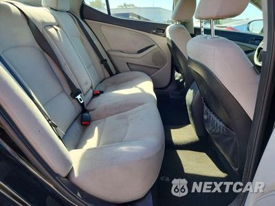 Zdjęcie 10 z 12 samochodu: 2015 KIA OPTIMA LX VIN:5XXGM4A78FG426922 - miniatura