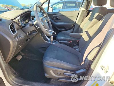 Zdjęcie 7 z 13 samochodu: 2018 CHEVROLET TRAX LS VIN:KL7CJNSB2JB584412 - miniatura