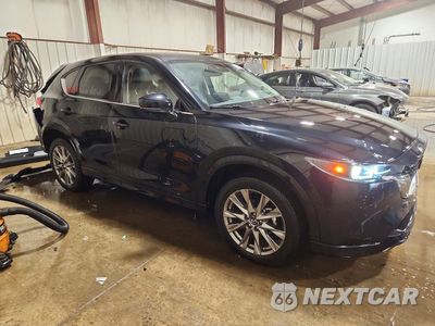 Czwarte zdjęcie samochodu z boku: 2025 MAZDA CX-5 PREMIUM PLUS VIN:JM3KFBEM1S0617142 - miniatura