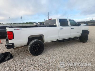 Trzecie zdjęcie samochodu z tyłu: 2018 CHEVROLET SILVERADO K2500 HEAVY DUTY VIN:1GC1KUEG4JF270407 - miniatura