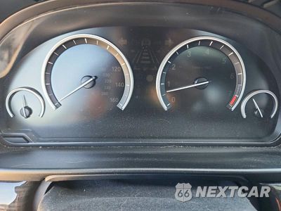 Zdjęcie 9 z 12 samochodu: 2015 BMW 535 XI VIN:WBA5B3C55FD546106 - miniatura