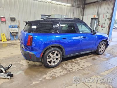 Trzecie zdjęcie samochodu z tyłu: 2025 MINI COUNTRYMAN S ALL4 VIN:WMZ23GA04S7P32567 - miniatura