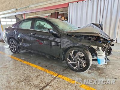 Czwarte zdjęcie samochodu z boku: 2024 HYUNDAI ELANTRA SEL VIN:KMHLS4DG0RU811532 - miniatura