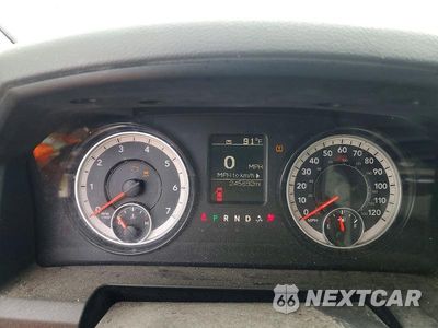Zdjęcie 9 z 12 samochodu: 2016 RAM 2500 ST VIN:3C6UR5HJXGG317573 - miniatura
