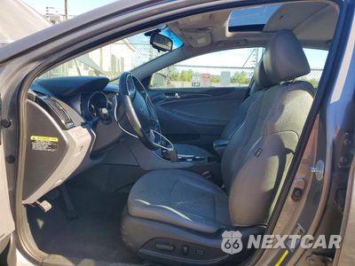 Zdjęcie 7 z 12 samochodu: 2014 HYUNDAI SONATA SE VIN:5NPEC4AC3EH847134 - miniatura