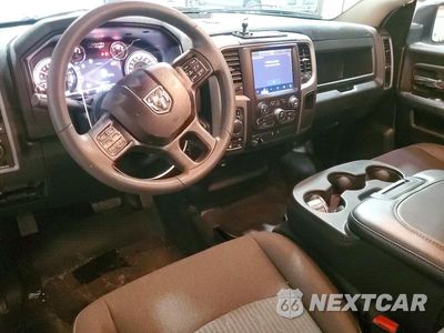 Zdjęcie 8 z 12 samochodu: 2022 RAM 1500 CLASSIC TRADESMAN VIN:3C6JR7AG0NG173543 - miniatura