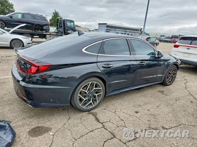 Trzecie zdjęcie samochodu z tyłu: 2021 HYUNDAI SONATA N LINE VIN:5NPEK4JC5MH126959 - miniatura