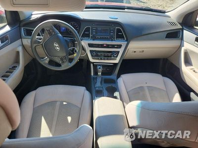 Zdjęcie 8 z 13 samochodu: 2015 HYUNDAI SONATA SE VIN:5NPE24AF3FH125094 - miniatura