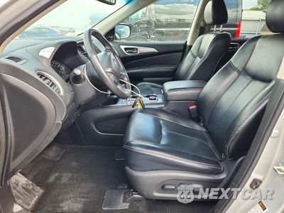 Zdjęcie 7 z 14 samochodu: 2019 NISSAN PATHFINDER SL VIN:5N1DR2MM5KC637172 - miniatura