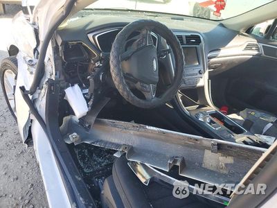 Zdjęcie 8 z 12 samochodu: 2019 FORD FUSION SE VIN:3FA6P0LU7KR103039 - miniatura