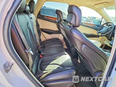Zdjęcie 10 z 12 samochodu: 2016 LINCOLN MKC RESERVE VIN:5LMCJ3C92GUJ27981 - miniatura
