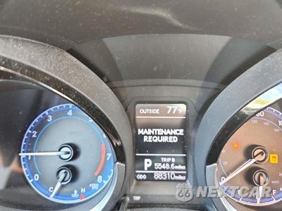 Zdjęcie 9 z 12 samochodu: 2016 TOYOTA COROLLA S PLUS VIN:2T1BURHEXGC575448 - miniatura