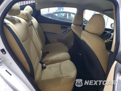 Zdjęcie 10 z 12 samochodu: 2011 HYUNDAI ELANTRA GLS VIN:5NPDH4AE2BH050836 - miniatura