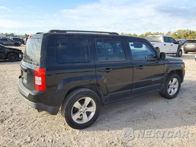 Trzecie zdjęcie samochodu z tyłu: 2013 JEEP PATRIOT SPORT VIN:1C4NJRBB7DD279984 - miniatura