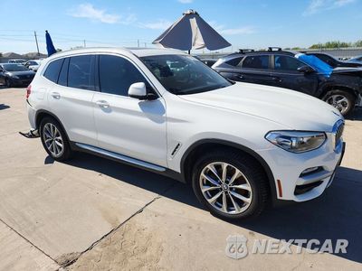 Czwarte zdjęcie samochodu z boku: 2019 BMW X3 SDRIVE30I VIN:5UXTR7C50KLF36775 - miniatura