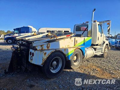 Trzecie zdjęcie samochodu z tyłu: 2019 INTERNATIONAL RH613 TOTER TRUCK VIN:3HTDWTZR1KN078402 - miniatura