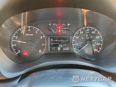 Zdjęcie 9 z 12 samochodu: 2015 NISSAN SENTRA S VIN:3N1AB7AP9FY360078 - miniatura