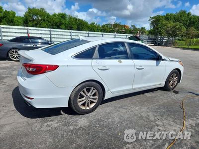 Trzecie zdjęcie samochodu z tyłu: 2016 HYUNDAI SONATA SE VIN:5NPE24AF8GH365176 - miniatura