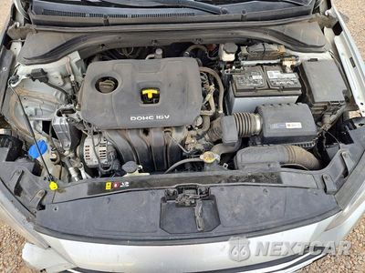 Zdjęcie 11 z 12 samochodu: 2018 HYUNDAI ELANTRA SEL VIN:5NPD84LF1JH296815 - miniatura