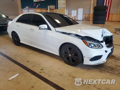 Czwarte zdjęcie samochodu z boku: 2016 MERCEDES-BENZ E 350 4MATIC VIN:WDDHF8JB8GB196421 - miniatura