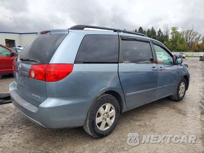 Trzecie zdjęcie samochodu z tyłu: 2010 TOYOTA SIENNA LE 7-PASSENGER VIN:5TDKK4CC5AS332420 - miniatura