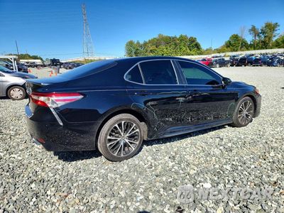 Trzecie zdjęcie samochodu z tyłu: 2018 TOYOTA CAMRY SE VIN:4T1B11HKXJU545906 - miniatura