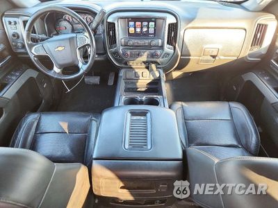 Zdjęcie 8 z 12 samochodu: 2018 CHEVROLET SILVERADO K1500 LTZ VIN:3GCUKSEJ0JG603956 - miniatura