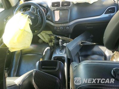 Zdjęcie 8 z 13 samochodu: 2016 DODGE JOURNEY CROSSROAD VIN:3C4PDCGG4GT107122 - miniatura