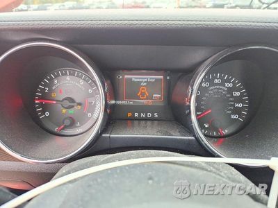 Zdjęcie 9 z 12 samochodu: 2015 FORD MUSTANG VIN:1FA6P8AM9F5354798 - miniatura