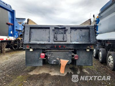 Zdjęcie 6 z 13 samochodu: 2012 FORD F550 SUPER DUTY DUMP TRUCK VIN:1FDUF5HT5CEA93600 - miniatura