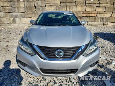 Piąte zdjęcie samochodu w środku: 2016 NISSAN ALTIMA 2.5 S VIN:1N4AL3AP4GN391259 - miniatura
