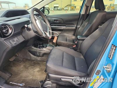 Zdjęcie 7 z 12 samochodu: 2015 TOYOTA PRIUS C TWO VIN:JTDKDTB37F1108415 - miniatura