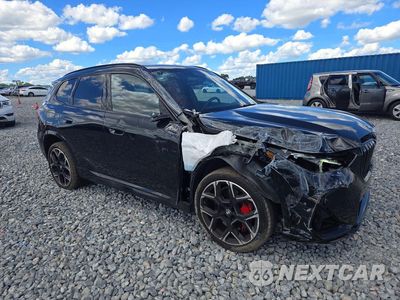 Czwarte zdjęcie samochodu z boku: 2025 BMW X1 M35I VIN:WBX13EF09S5386118 - miniatura