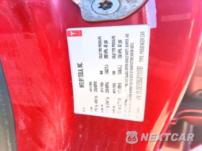 Zdjęcie 12 z 12 samochodu: 2018 TESLA MODEL 3 VIN:5YJ3E1EB6JF111797 - miniatura