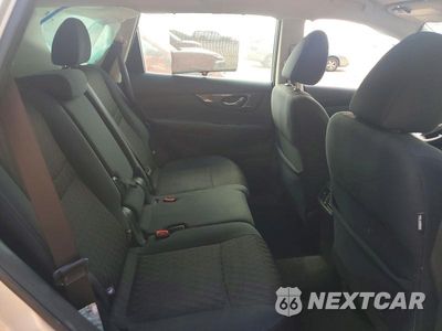 Zdjęcie 11 z 13 samochodu: 2018 NISSAN ROGUE S VIN:5N1AT2MT5JC750274 - miniatura
