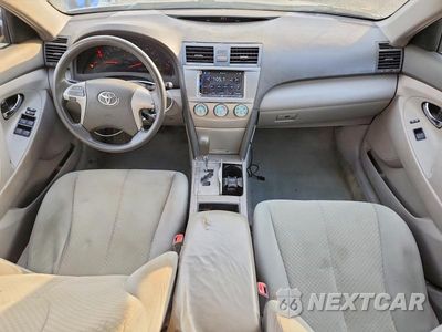 Zdjęcie 8 z 12 samochodu: 2008 TOYOTA CAMRY LE VIN:4T1BE46K88U215474 - miniatura