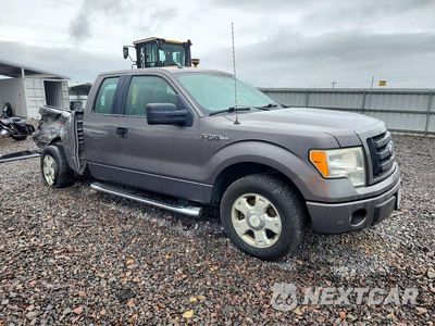 Czwarte zdjęcie samochodu z boku: 2010 FORD F150 SUPER CAB VIN:1FTEX1CW6AKE70501 - miniatura