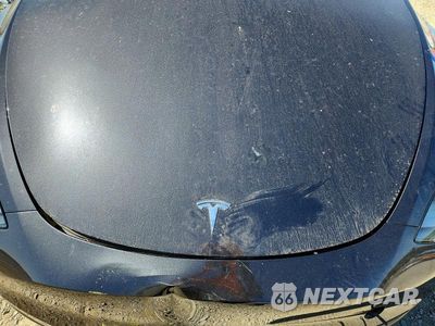 Zdjęcie 11 z 12 samochodu: 2025 TESLA MODEL Y VIN:7SAYGDED6SF216069 - miniatura