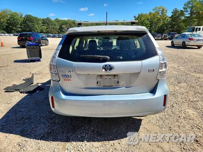 Zdjęcie 6 z 13 samochodu: 2013 TOYOTA PRIUS V TWO VIN:JTDZN3EU9D3252131 - miniatura