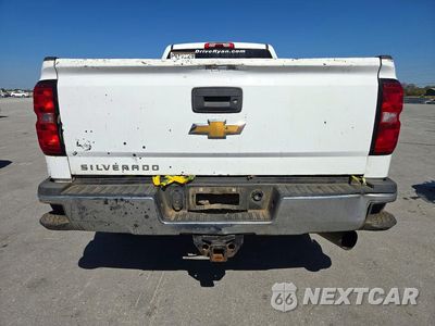 Zdjęcie 6 z 12 samochodu: 2015 CHEVROLET SILVERADO K2500 HEAVY DUTY VIN:1GC1KUE84FF192159 - miniatura