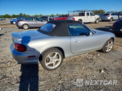 Trzecie zdjęcie samochodu z tyłu: 2003 MAZDA MX-5 MIATA BASE VIN:JM1NB353X30312884 - miniatura
