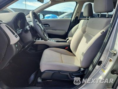 Zdjęcie 7 z 12 samochodu: 2016 HONDA HR-V EX VIN:3CZRU5H50GM710610 - miniatura