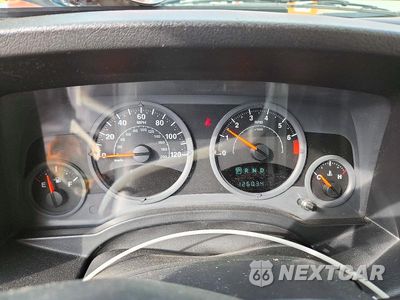 Zdjęcie 9 z 12 samochodu: 2008 JEEP COMPASS SPORT VIN:1J8FT47WX8D781609 - miniatura