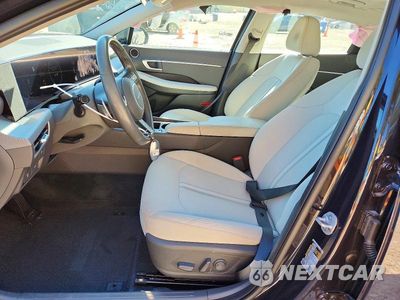 Zdjęcie 7 z 13 samochodu: 2025 HYUNDAI SONATA SEL VIN:KMHL14JA1SA501299 - miniatura