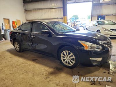 Czwarte zdjęcie samochodu z boku: 2014 NISSAN ALTIMA 2.5 S VIN:1N4AL3AP5EC413861 - miniatura