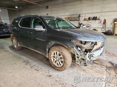 Czwarte zdjęcie samochodu z boku: 2020 CHEVROLET TRAVERSE LT VIN:1GNEVGKW3LJ316547 - miniatura