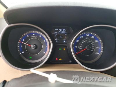 Zdjęcie 9 z 12 samochodu: 2012 HYUNDAI ELANTRA LIMITED VIN:KMHDH4AE9CU334998 - miniatura