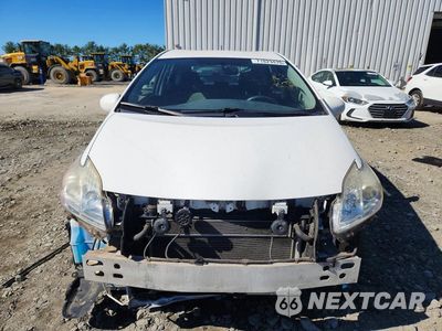 Piąte zdjęcie samochodu w środku: 2014 TOYOTA PRIUS TWO VIN:JTDKN3DU5E1825137 - miniatura